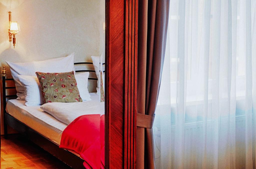 Garni Hotel Drei Lilien Hotel 3*